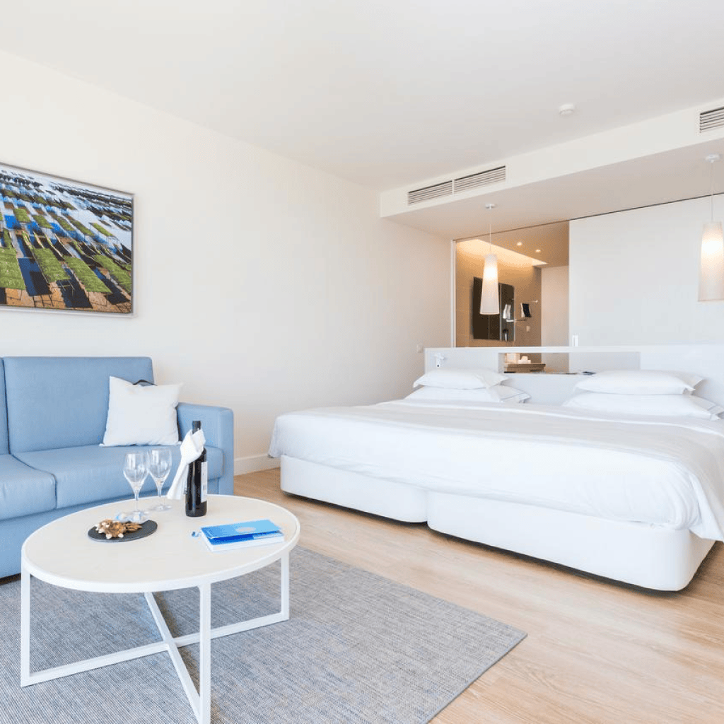 Palmares Beach House Hotel room